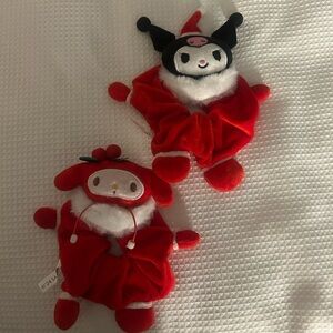 Sanrio set of 2 Christmas scrunchies
